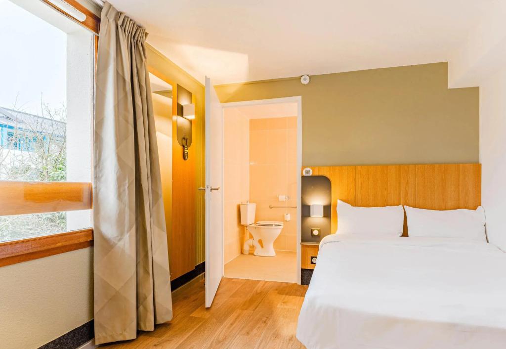 hotel image 18