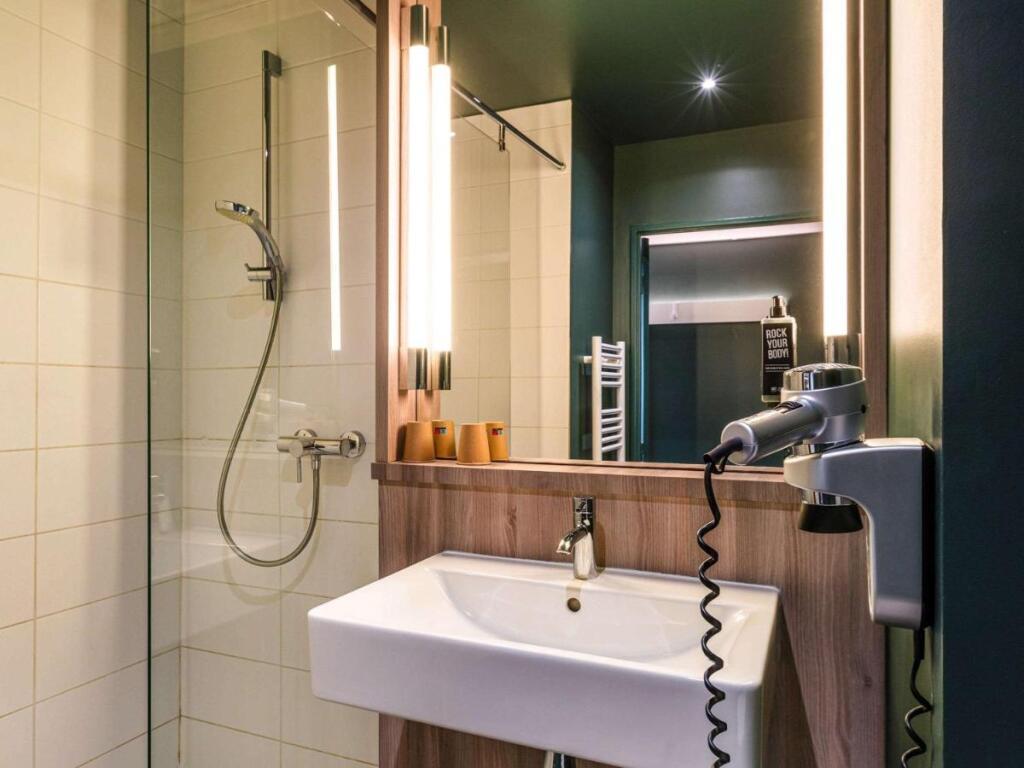 hotel image 8