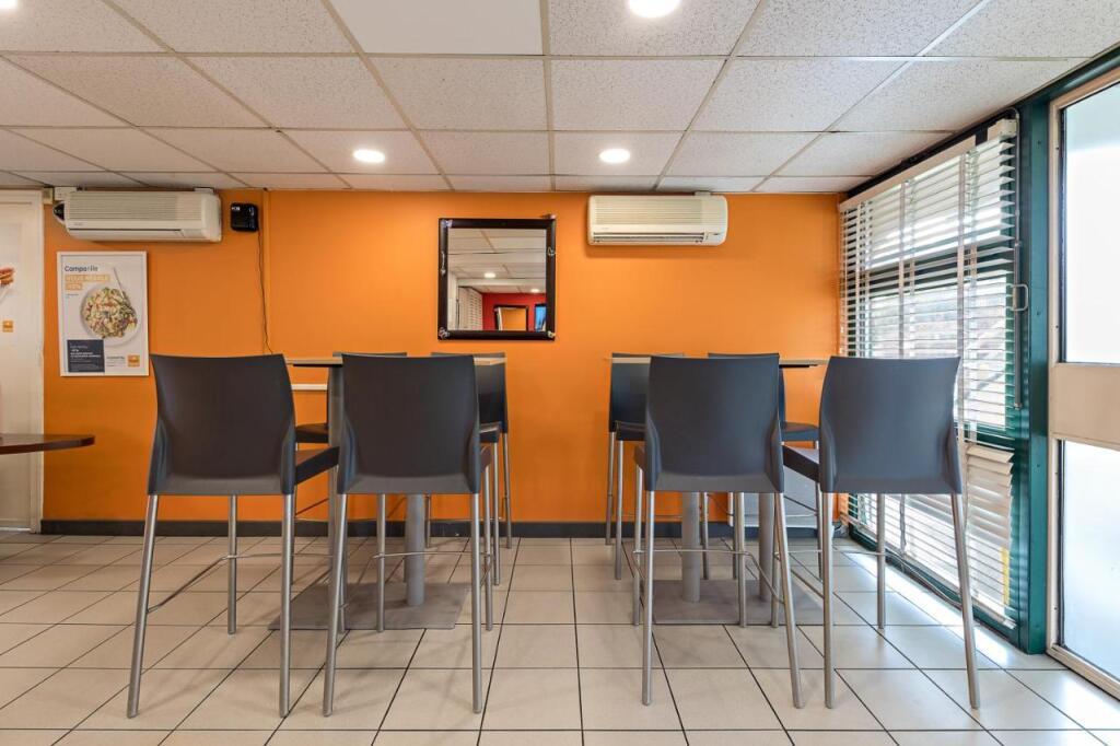 hotel image 13