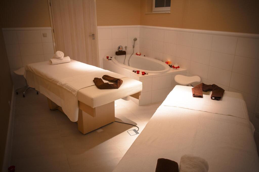 hotel image 36