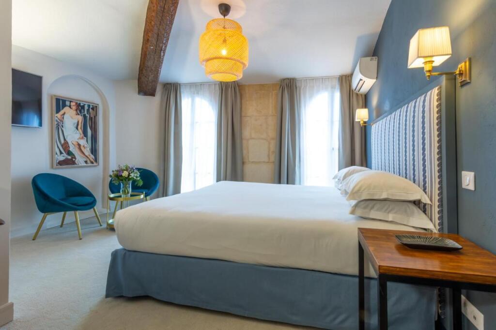 hotel image 16