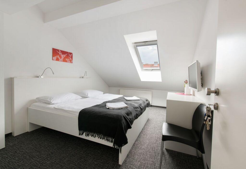hotel image 12